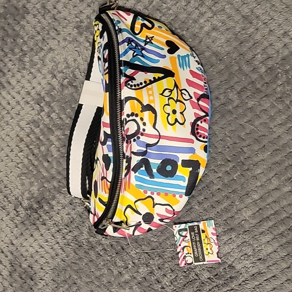Brighton tc graffiti love crossbody belt bag